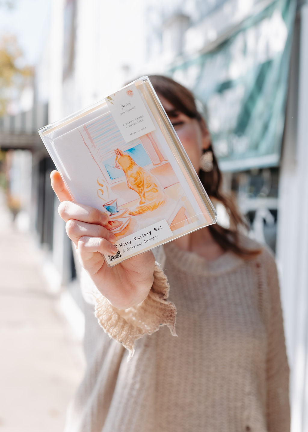A boxed set of kitty cat greeting cards
